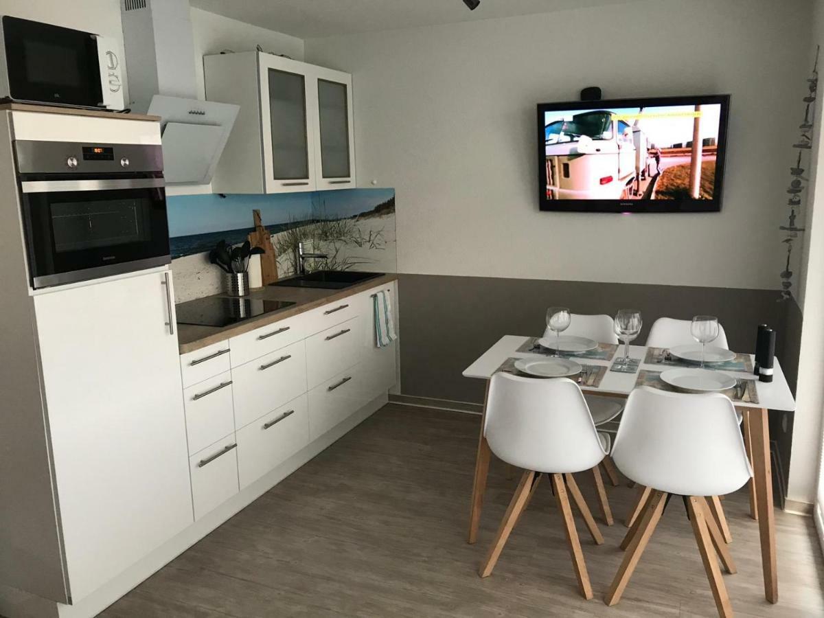 Ferienwohnung Heimathafen Küstenwald Gelbensande Exterior foto